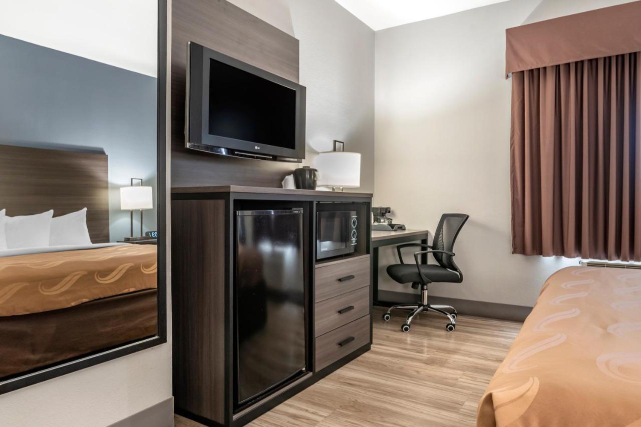Quality Inn & Suites Demopolis Extérieur photo