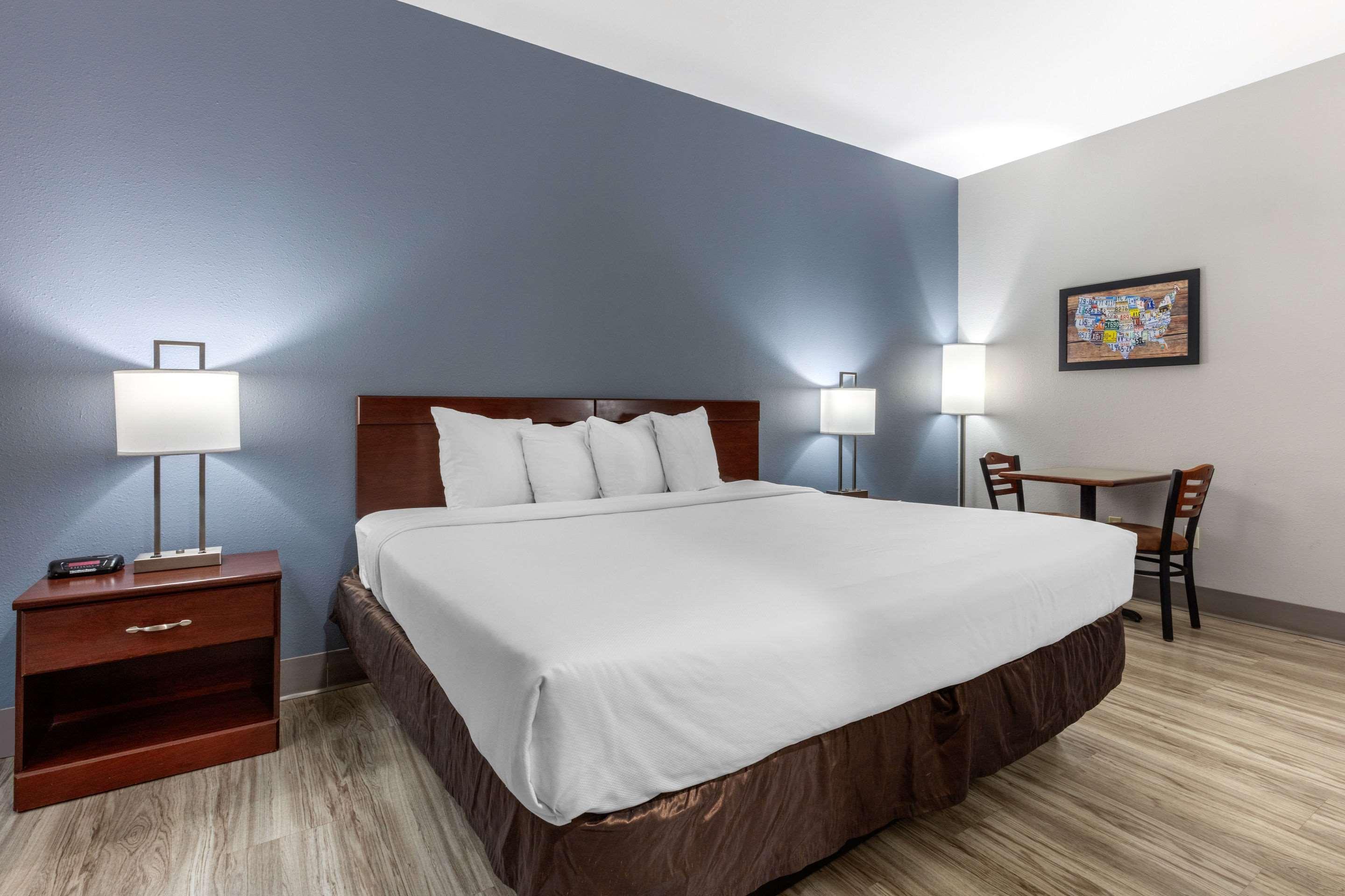 Quality Inn & Suites Demopolis Extérieur photo