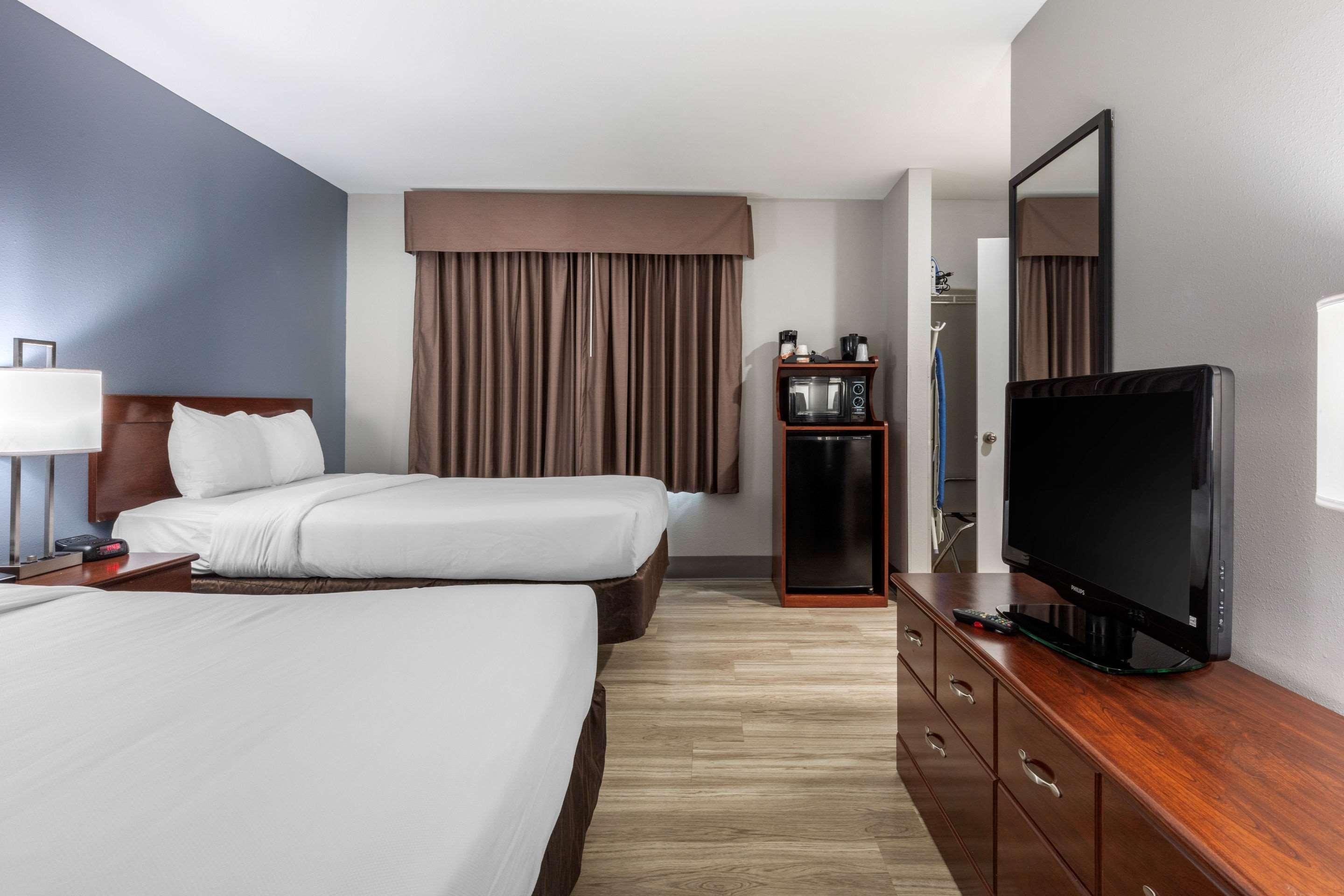 Quality Inn & Suites Demopolis Extérieur photo
