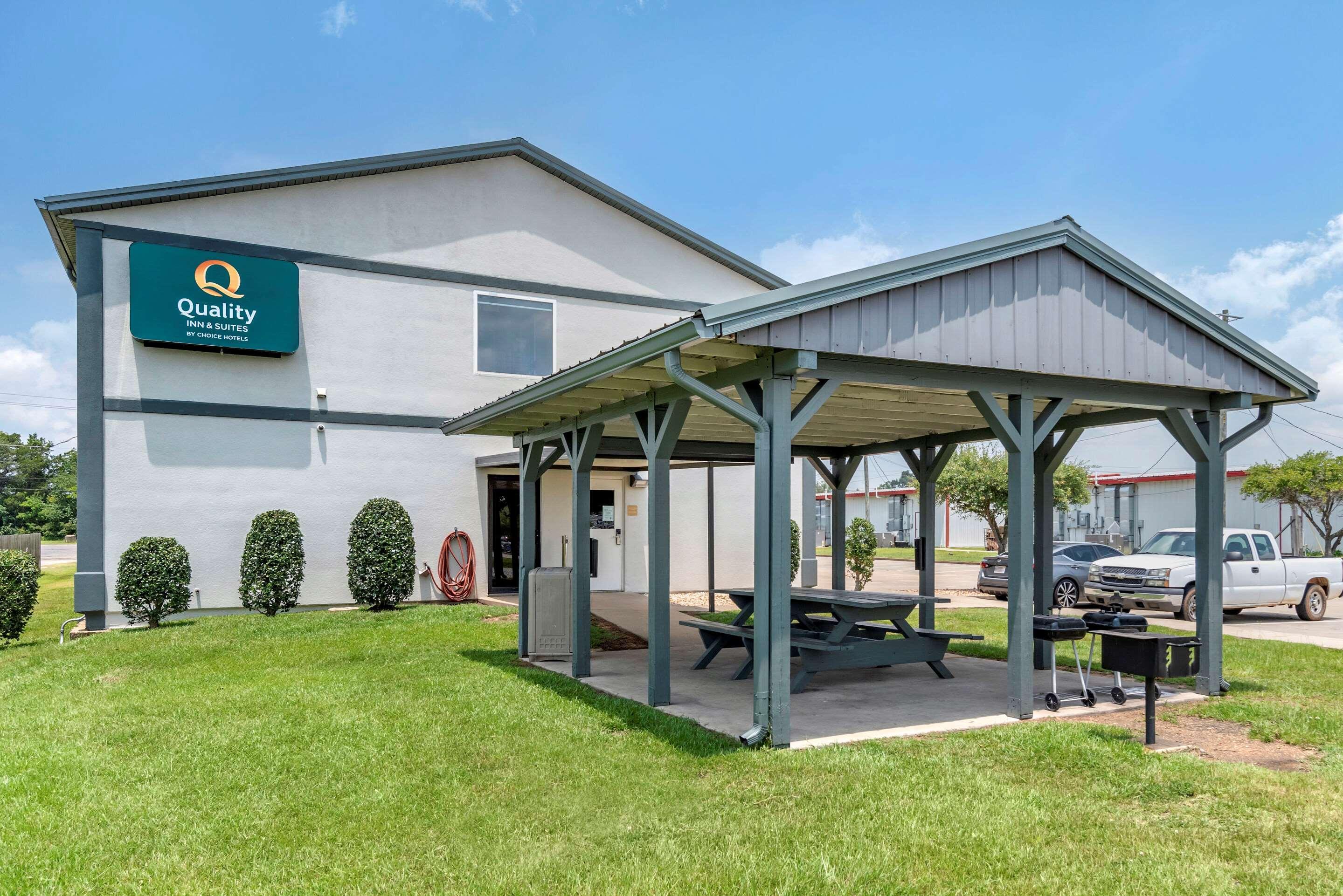 Quality Inn & Suites Demopolis Extérieur photo