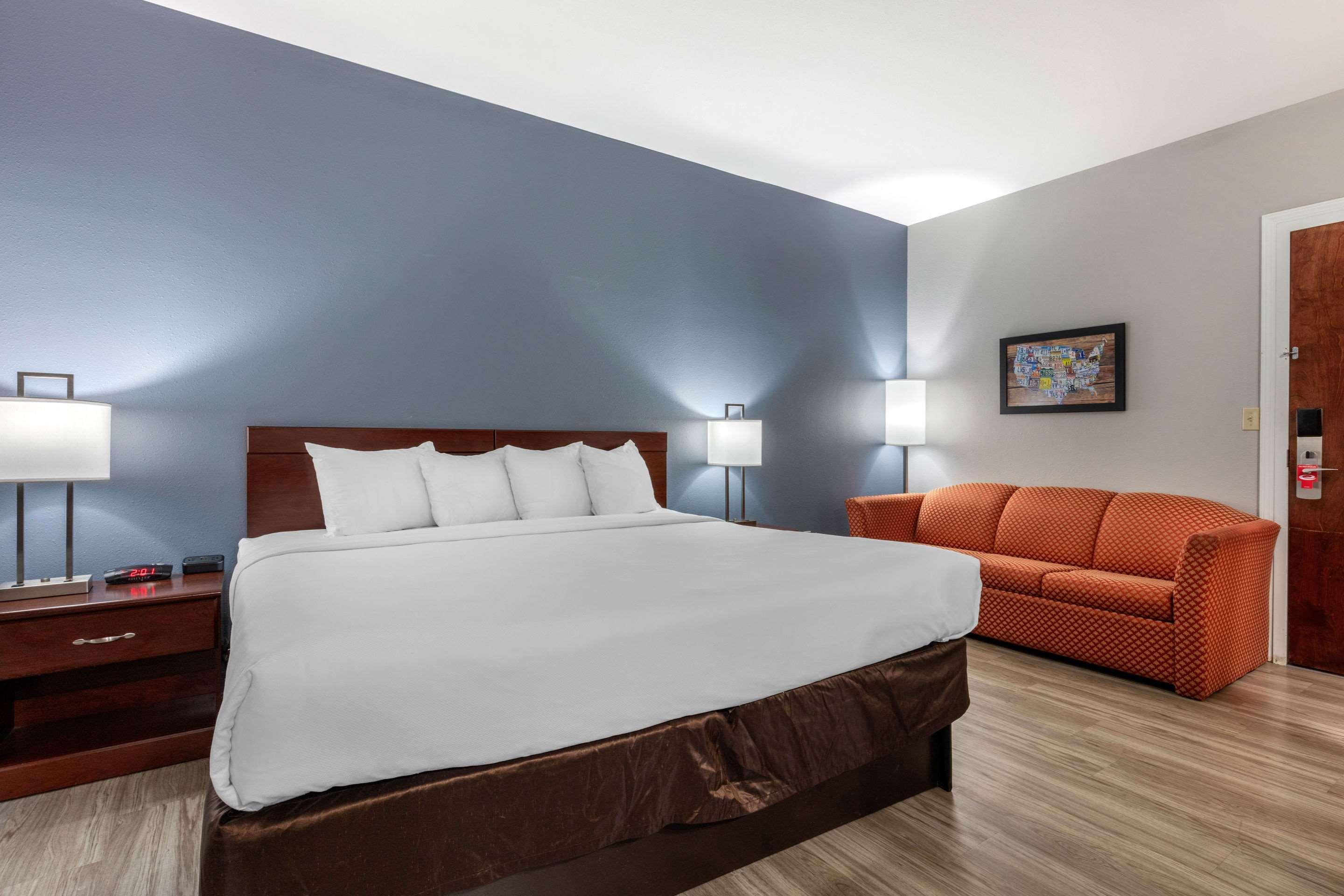 Quality Inn & Suites Demopolis Extérieur photo